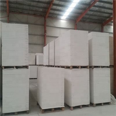 El contenido de CaO en las materias primas de fibra cerámica en 2018 fue de 0,01 % como máximo.