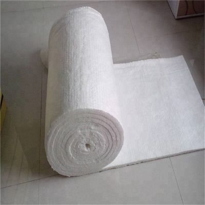 Procedimiento de instalación de mantas de fibra cerámica con aluminiosilicato a un costo asequible
