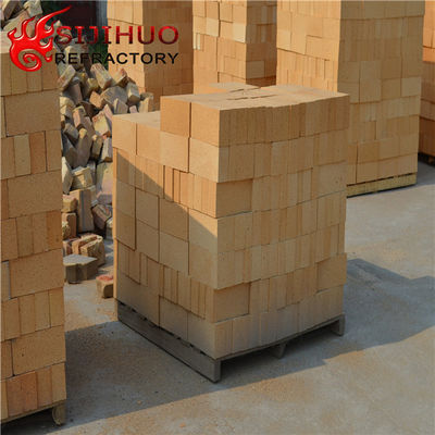 Cerámica para hornos de vidrio de baja porosidad con alto contenido de alumina SiO2