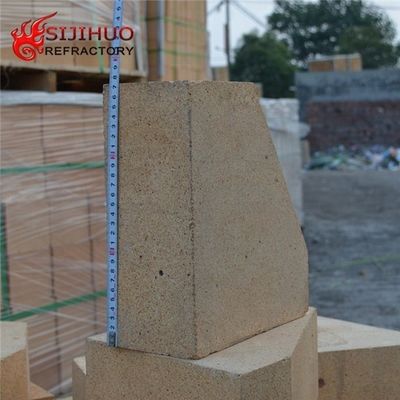 38-42% Contenido de Al2O3 Ladrillo de fuego sesgado con densidad de volumen de 2,0-2,5 g/cm3 y M