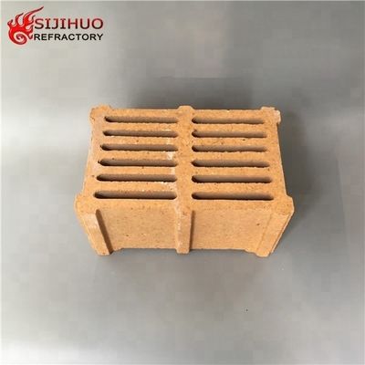 Contenido de SiC de 1,2-1,4% 230x114x65 mm ladrillo refractario de rejilla para hornos industriales