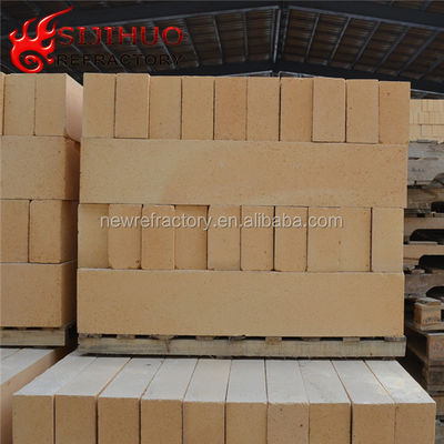 Contenido de CrO % 0,1-0,3% Bloque de aluminio Refractario al fuego Resistente básico para uso industrial