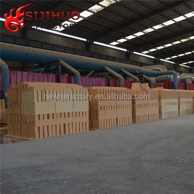 ladrillo de arcilla con 38-42% de contenido de Al2O3 material de construcción duradero y asequible