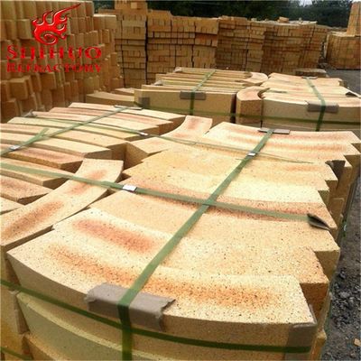 Alto aluminio 48 ladrillo de arcilla amarillo delgado redondo curvado horno refractario ladrillos de arcilla de fuego