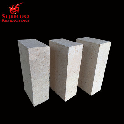 Los ladrillos de alumina amarilla para aplicaciones de resistencia a altas temperaturas y densidad a granel