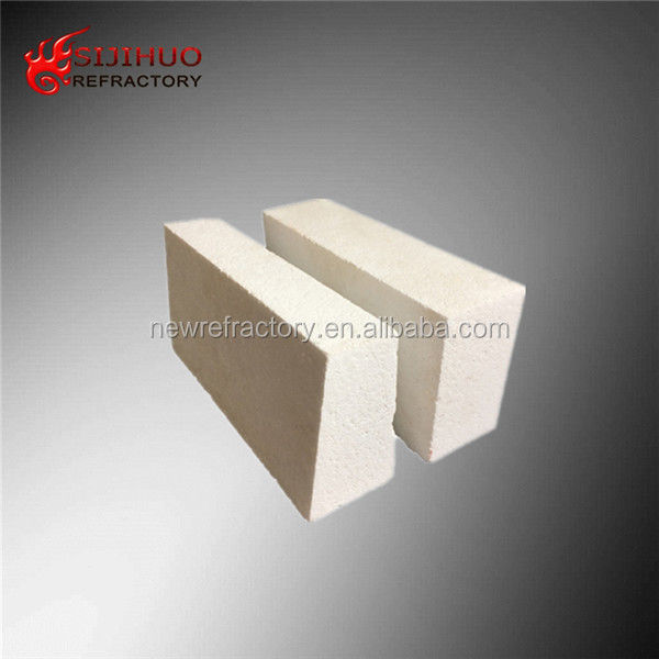Contenido de CrO % 0,1-0,3% y contenido de SiO2 % 0,3-15 Aluminio aislante de ladrillo de fuego de bolas huecas