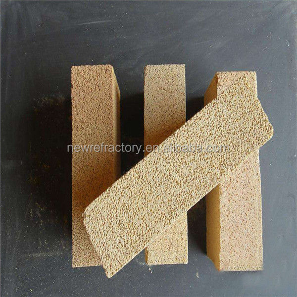 Alta aluminio Poly aislamiento de la luz ladrillo para la refractoría 1580 ° Refractoridad 1770 °