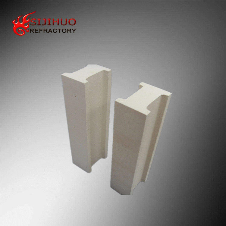Buena resistencia al choque térmico Cordierite Mullite Refractory Board para poco contenido de CrO